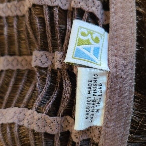 Alan Eaton Collection Wig Natural Style Color 23 Brown Synthetic Hairpiece NWT - Picture 8 of 10